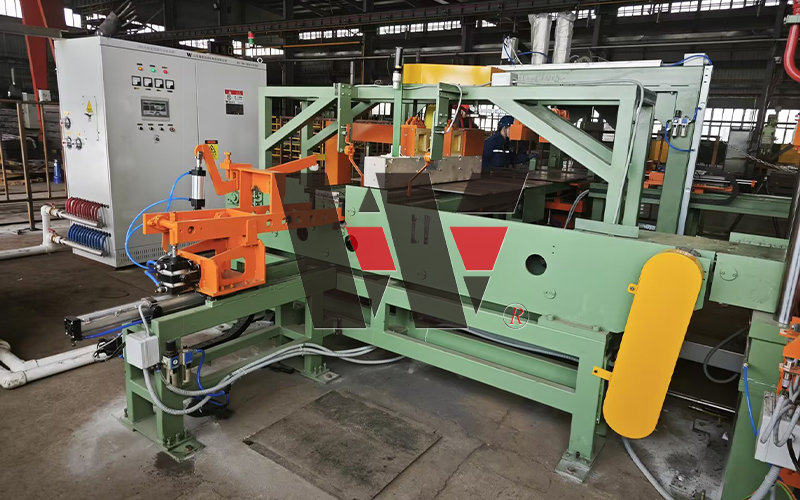 Línea de producción de estampación en caliente totalmente automática
